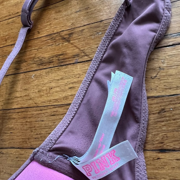 Pink VS bra - Picture 3 of 5